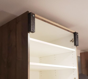 Fastcap Cabinet Crown Holder - Image 2
