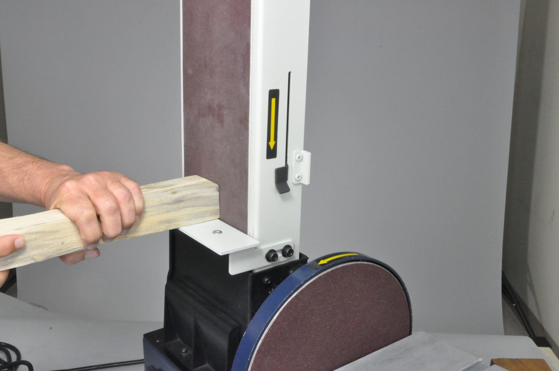 Rikon Model 50-122: 6″ x 48″ Belt/ 10″ Disc Sander - Image 7