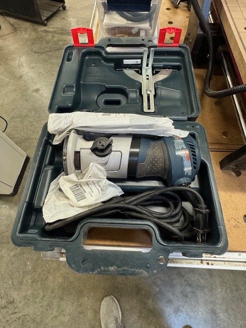 Used Next Wave SD120 CNC 12" x 25" x 4" with 2 Bosch routers, mini 4th axis kit & spoilboards - Image 3