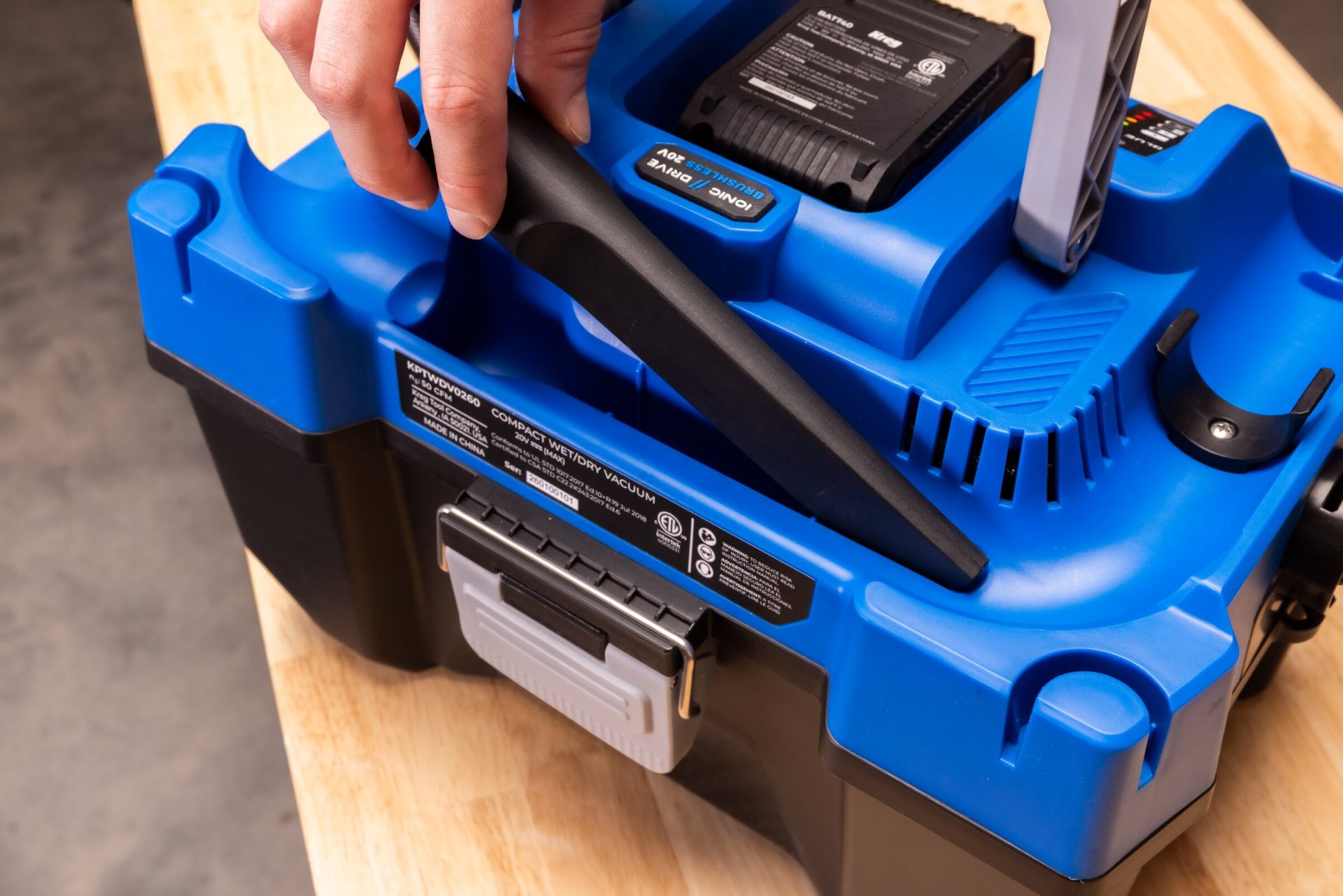 KREG 20V IONIC DRIVE™ WET/DRY VAC WITH HEPA - Image 14