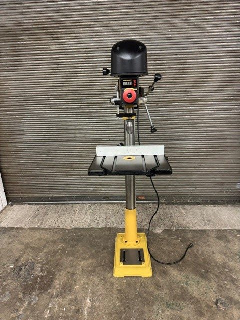 Used Powermatic #2800 18" 1 hp VS drill press w/table extensions & fence