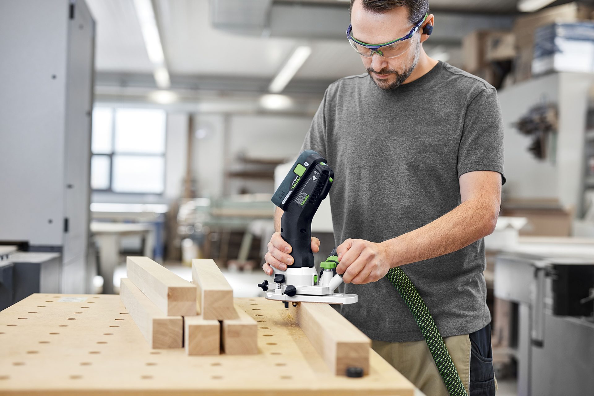 Festool MFKC 700 Cordless Modular Edge Router - Image 6