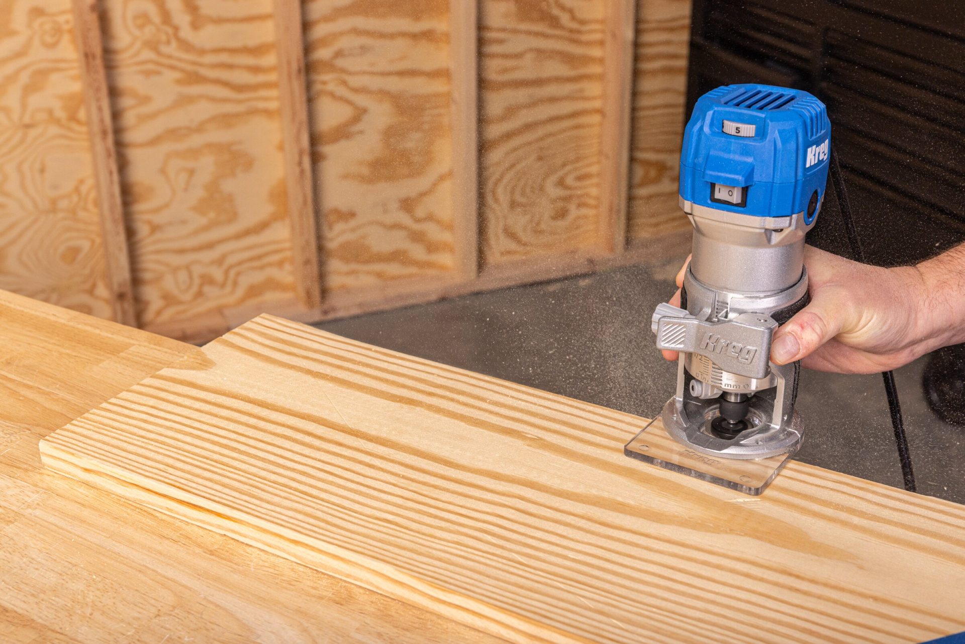 KREG® 1-1/4 HP 1/4" TRIM ROUTER - Image 28