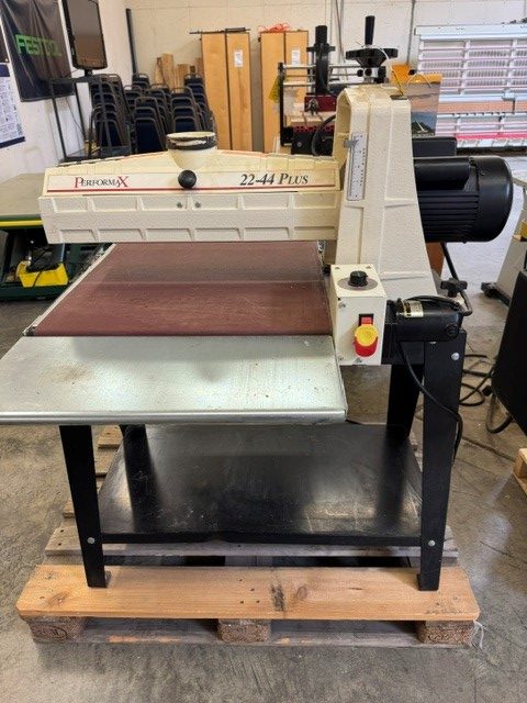 "Used" Jet/Performax 22-44 drum sander with stand and in/outfeed tables - Image 3