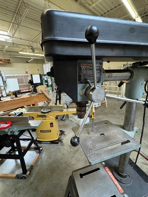 Used Delta 11-990 radial drill press 1/3 hp with stand and casters - Image 6