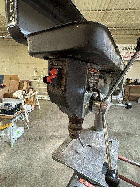 Used Delta 11-990 radial drill press 1/3 hp with stand and casters - Image 9