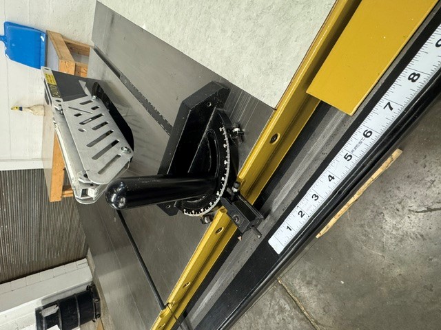 Used Powermatic Model #66 10" tablesaw with 40" Accu-fence system 3 hp - 230 volt - single phase - Image 13