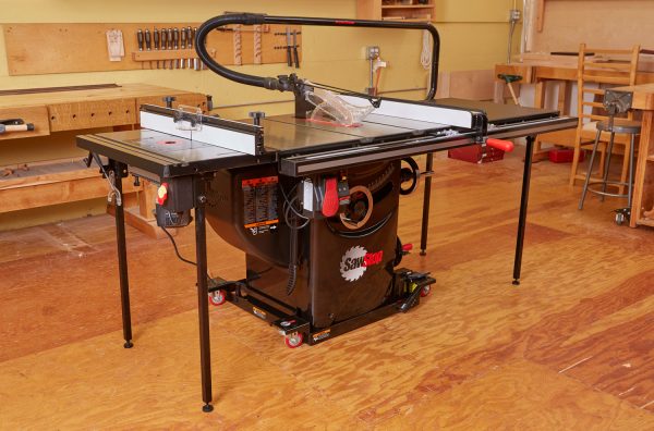 SawStop 1.75HP Professional Cabinet Saw with 30” Premium fence system, rails & extension table - Image 4