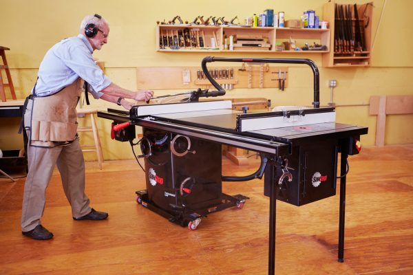 SawStop 1.75HP Professional Cabinet Saw with 30” Premium fence system, rails & extension table - Image 3