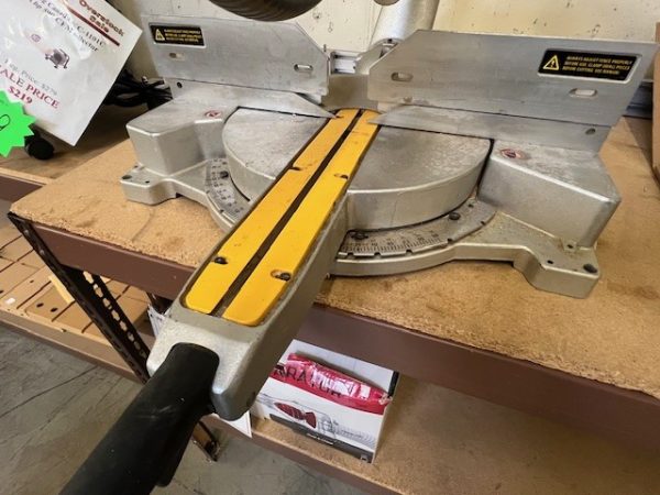 "Used" Dewalt DW708 12" sliding compound miter saw - Image 2