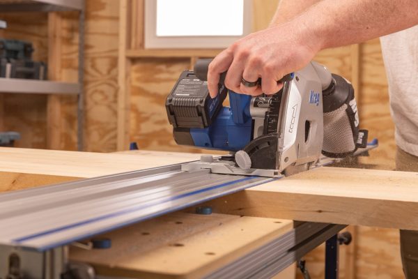 Kreg 20V Ionic Drive™ 6 ½" Plunge-Cut Track Saw Kit - Image 5