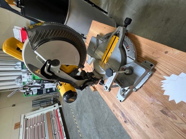 Used Dewalt DW706 12" dual bevel miter saw - Image 5