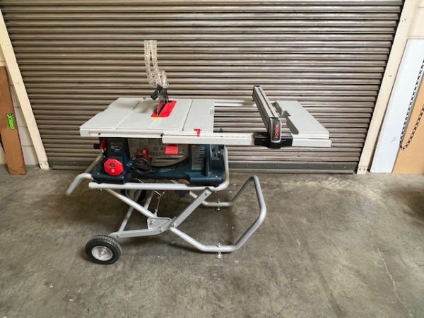 Used Bosch 4100XC 10" portable table saw on gravity rise stand - Image 9