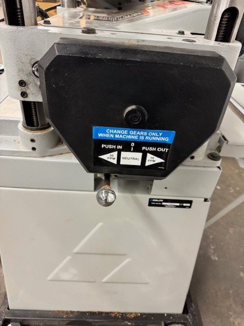Used Delta X5 3hp 15" planer with straight knife cutterhead, stand with folding tables and mobile base - Image 5