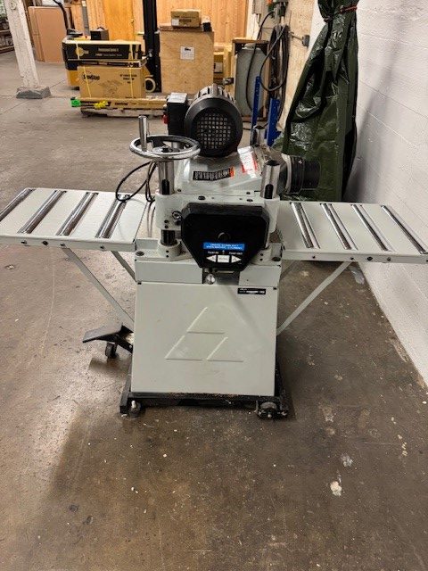 Used Delta X5 3hp 15" planer with straight knife cutterhead, stand with folding tables and mobile base - Image 7
