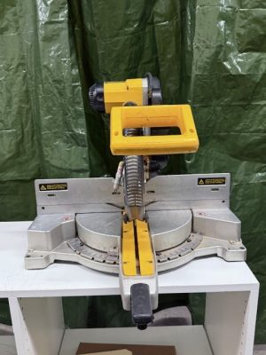 "Used" Dewalt DW708 12" sliding compound miter saw