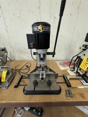 Used Steel City #25-200 bench top mortiser with 1 mortising bit & chisel plus sharpening stones