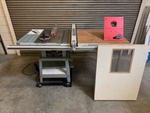 Used Delta contractor saw 1.5 hp with 30" Biesemeyer fence system