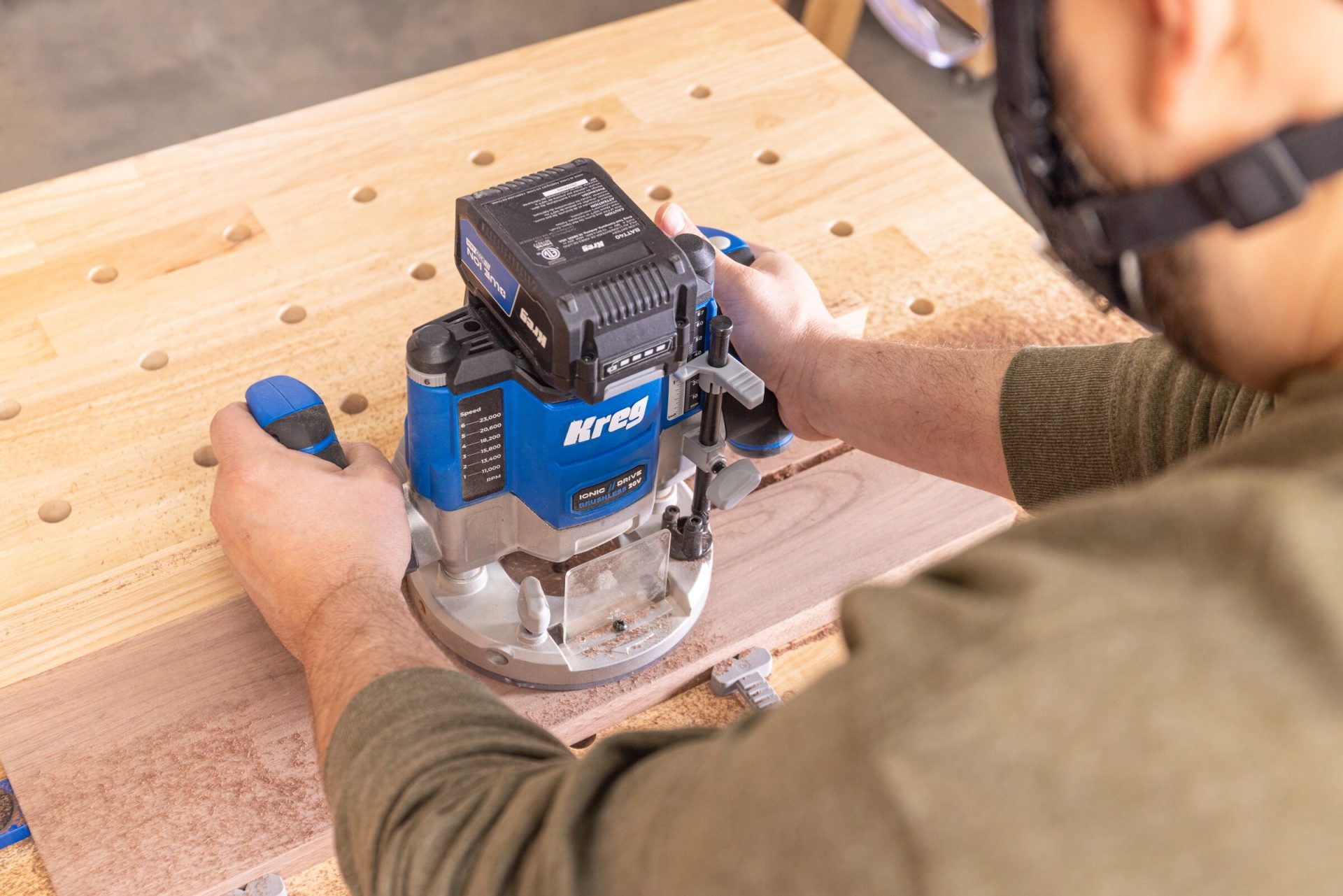 KREG® 20V IONIC DRIVE™ 2-1/4 HP PLUNGE ROUTER - Image 18