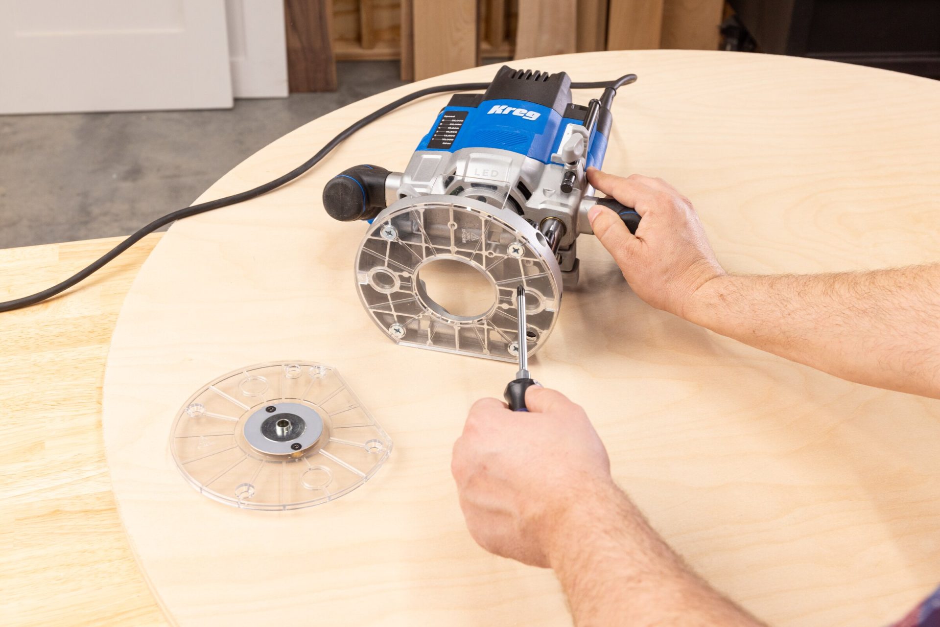 KREG® 2-1/4 HP PLUNGE ROUTER - Image 23