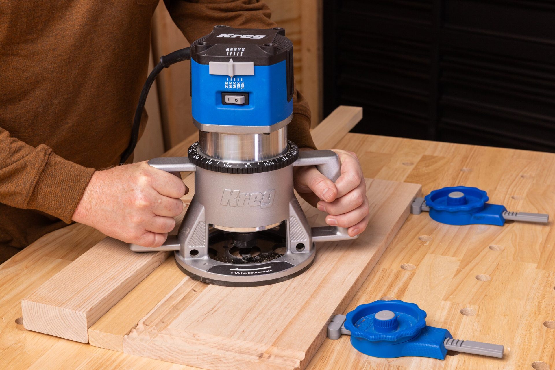 KREG® 3-1/4 HP SURESPEED ™ FIXED-BASE ROUTER - Image 8