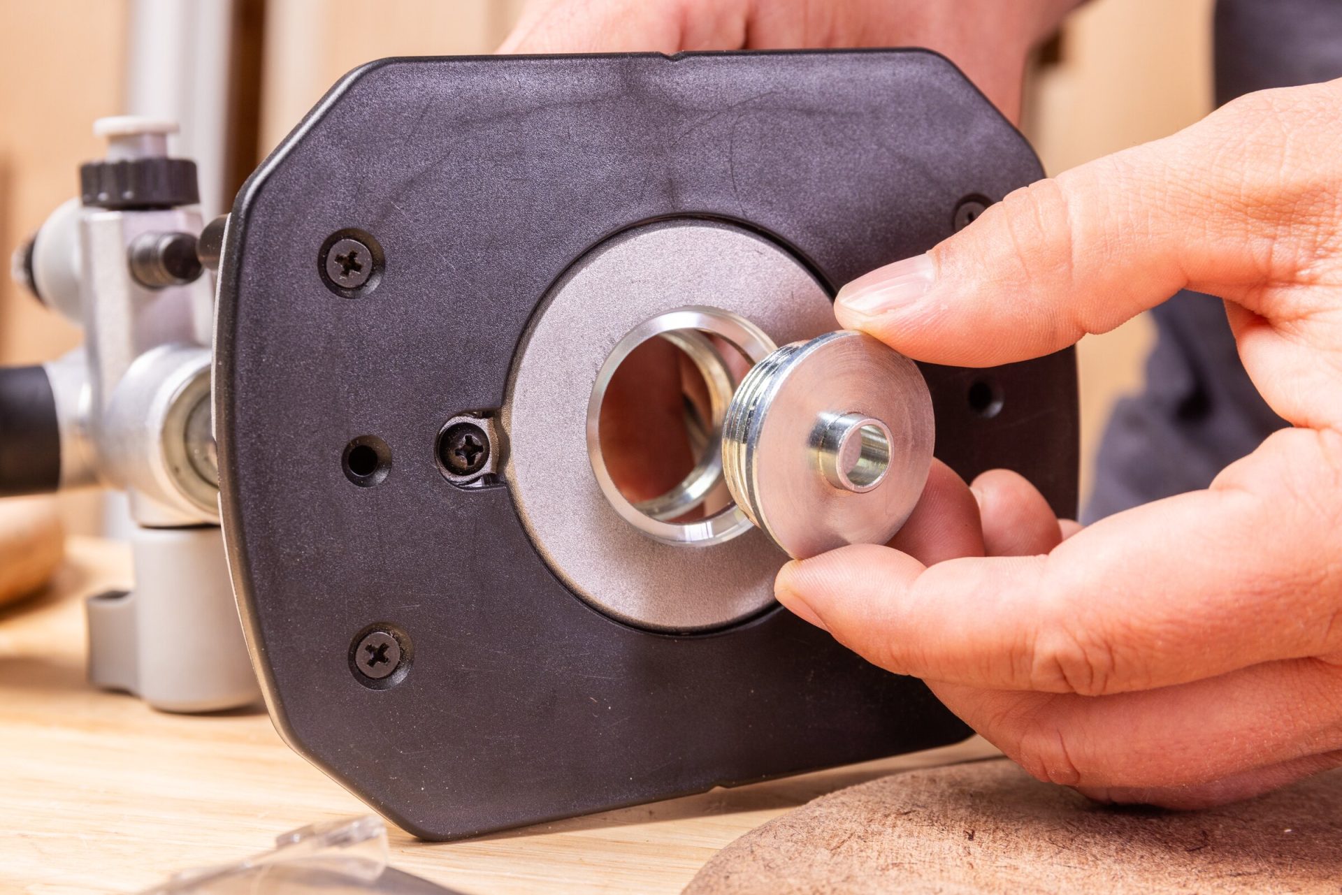 KREG TRIM ROUTER PLUNGE BASE - Image 14