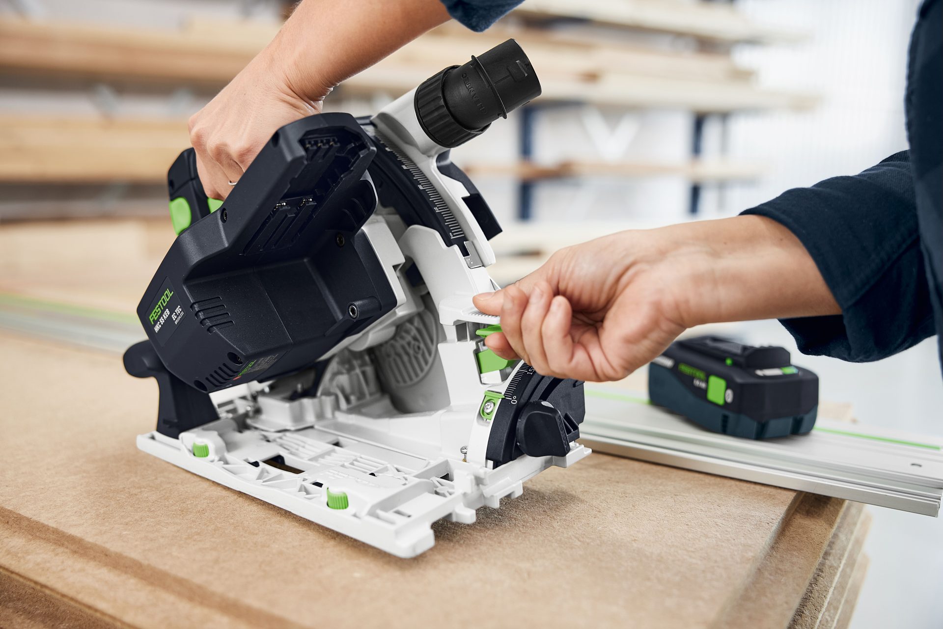 Festool HKC 55 K Cordless Carpentry Saw - Image 5