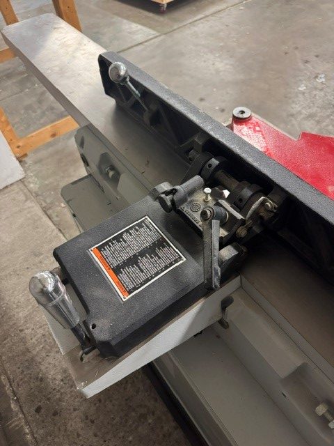 Used Delta DJ-20 8" jointer with mobile base - straight knife cutterhead - Image 7